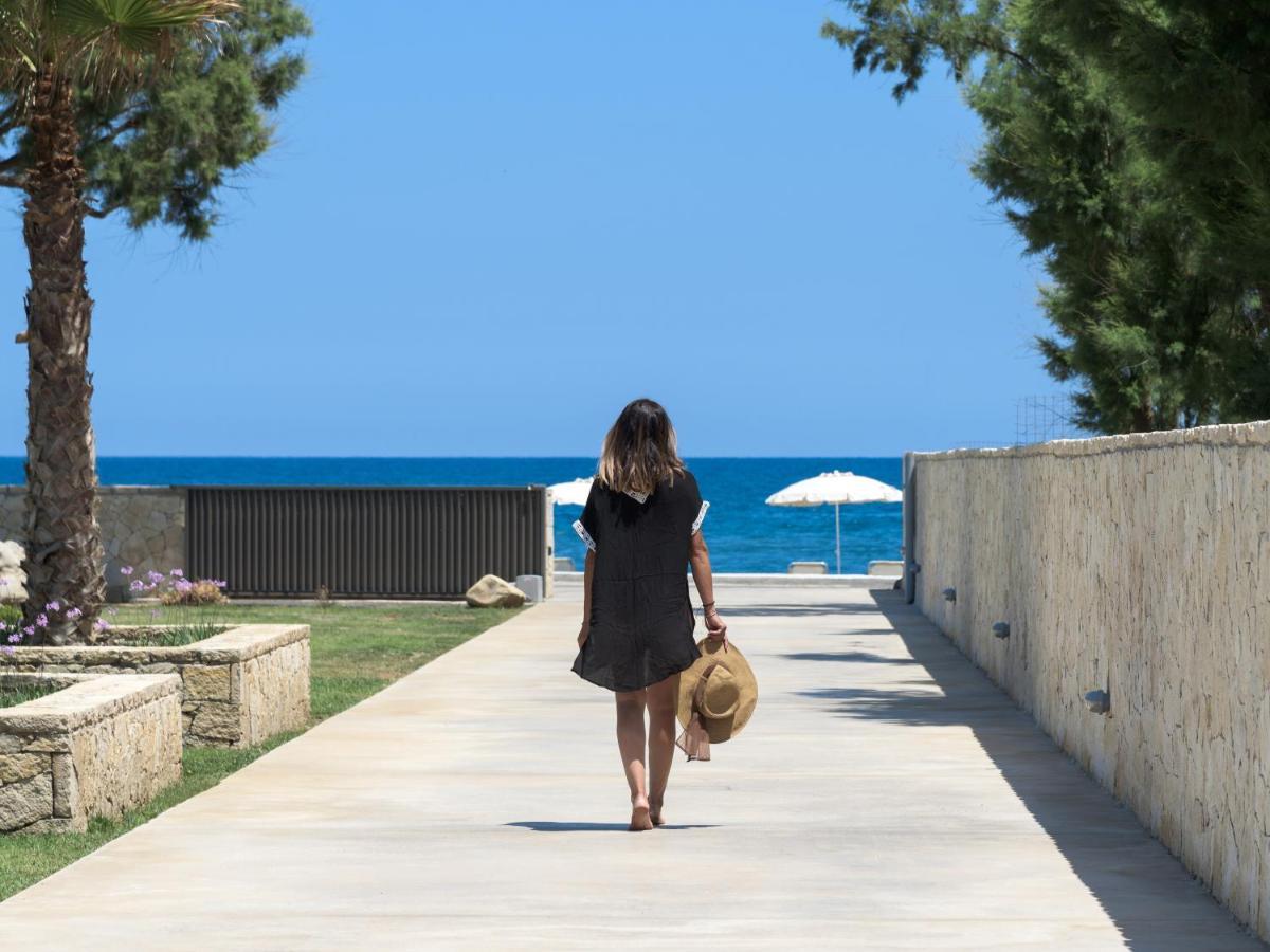 Athina Luxury Villa, With Pool & Walk To The Beach, By Thinkvilla ハニア エクステリア 写真